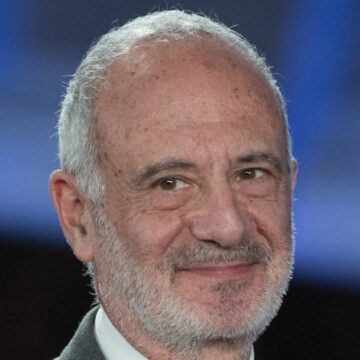 Ce que l’on sait de la garde à vue du psychanalyste Gérard Miller, accusé de viols et d’agressions sexuelles