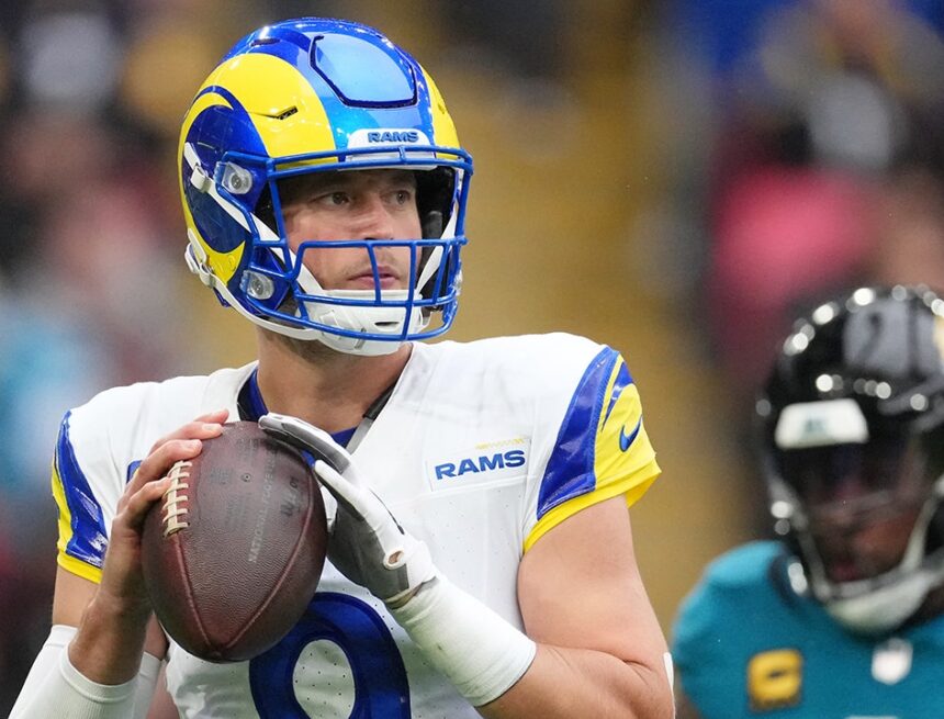 Matthew Stafford throws 5 TD passes as Rams crush Jaguars Matthew Stafford throws 5 TD passes as Rams crush Jaguars