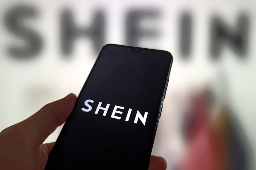 Poupée pédopornographique sur Shein : le scandale prend de l’ampleur, la mairie de Paris prise à partie