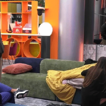 Grande Fratello, si rompe il legame tra due gieffini: “Voleva solo fare il teatrino”