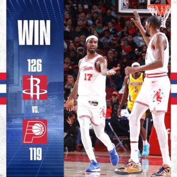 Durant detta legge, Houston domina e poi controlla il ritorno di Indiana
