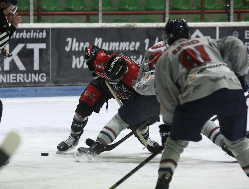 Packendes Eishockeyspiel in Braunlage: Harzer Falken und ECW Sande überzeugen mit Tempo und Einsatz Packendes Eishockeyspiel in Braunlage: Harzer Falken und ECW Sande überzeugen mit Tempo und Einsatz