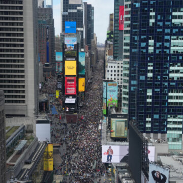 No Kings, milioni di americani in piazza dall’Alaska a Porto Rico