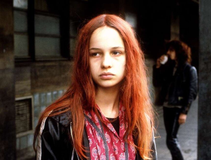 Heute im Free-TV: Dieses schonungslose Drama um Heroinsucht und Kinderstrich schockiert bis heute