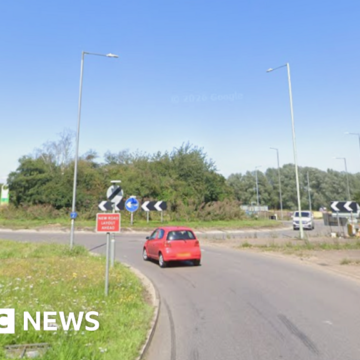 Crash on A140 blocks road at Stuston in both directions