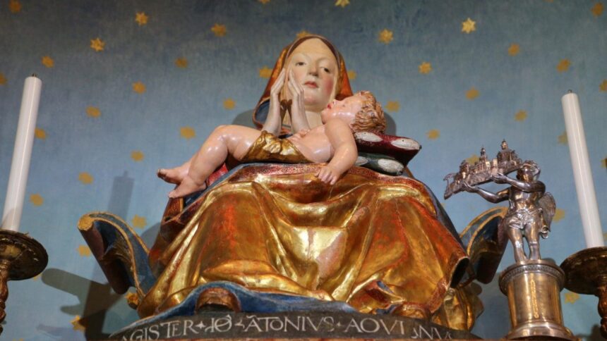 Madonna della Misericordia, da 500 la stella polare di Petriolo