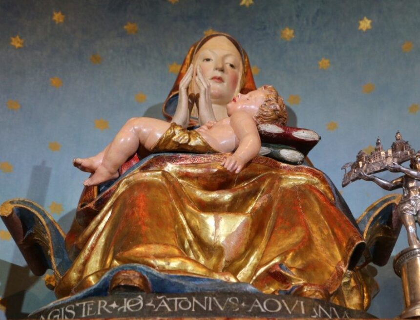 Madonna della Misericordia, da 500 la stella polare di Petriolo