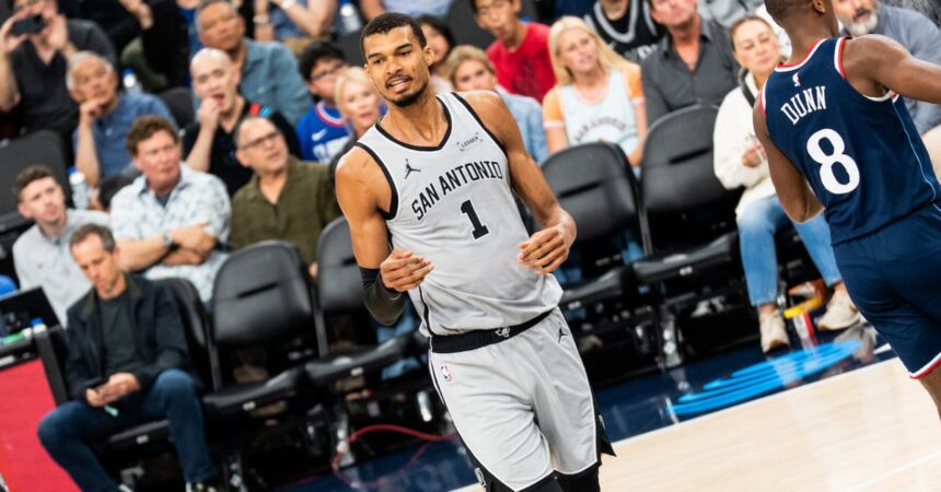 NBA (Play-offs) : Les Spurs s’imposent, Wembanyama cartonne