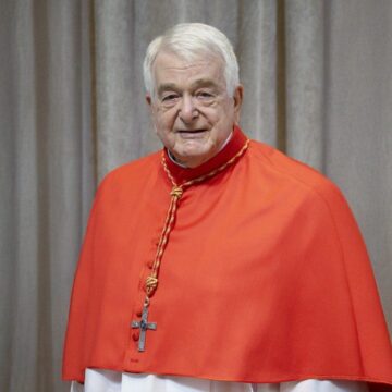 Il Papa ricorda il cardinale Tscherrig: “Ha testimoniato amore per la Chiesa”