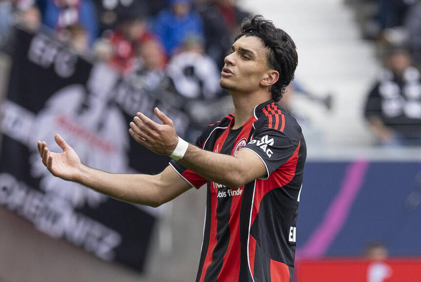 Eintracht Frankfurt muss um Uzun bangen