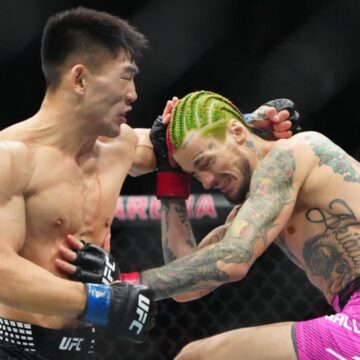UFC Fight Night odds, lines, predictions, time: Song Yadong vs. Deiveson Figueiredo picks by elite MMA expert