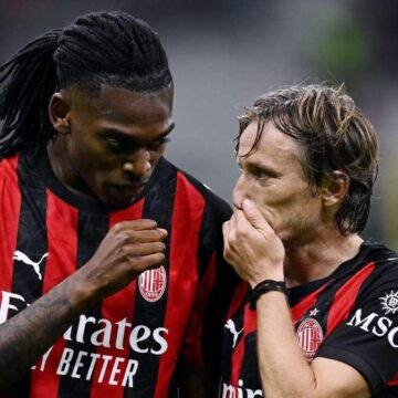 Milan, Modric: “Spero che Leao resti, è tra i migliori al mondo. Ramos è l’attaccante che ci serviva”