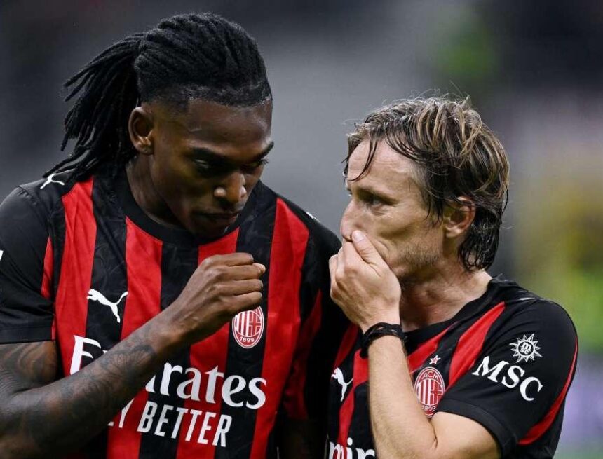 Milan, Modric: “Spero che Leao resti, è tra i migliori al mondo. Ramos è l’attaccante che ci serviva”