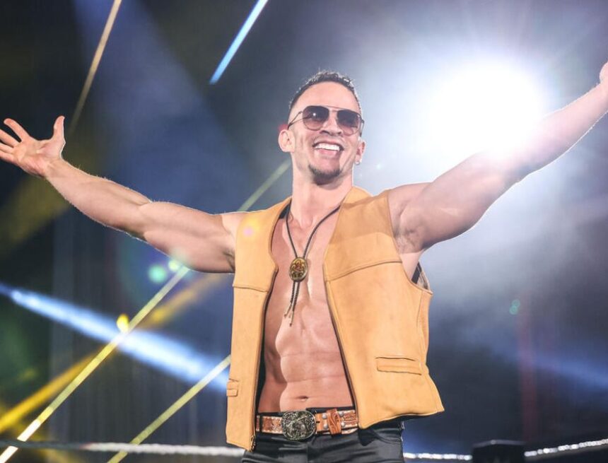 Ricky Saints teases challenging for AAA title