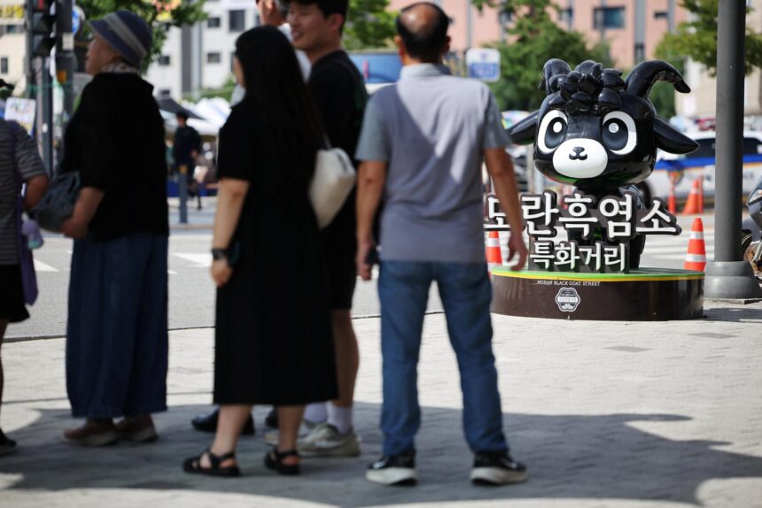 In Korea, some savor last season of legal dog meat