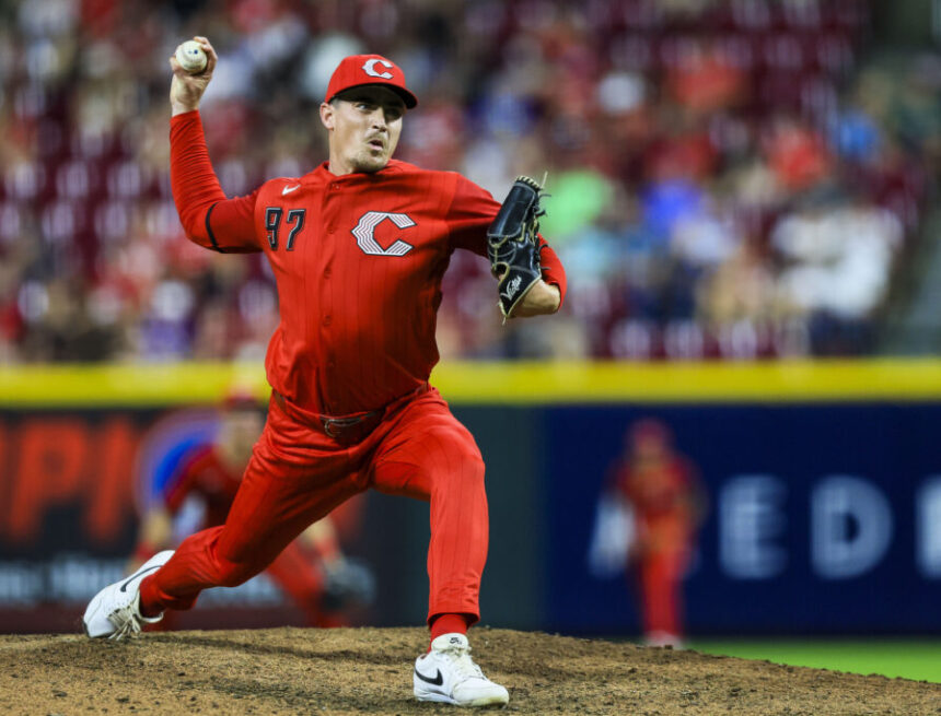 Reds Designate Ron Marinaccio For Assignment Reds Designate Ron Marinaccio For Assignment