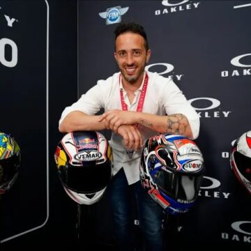 Pedro Acosta stupisce Dovizioso con una manovra estrema a Aragon