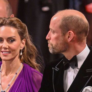 Bei Filmpremiere: Anderer Mann nimmt Prinzessin Kate an die Hand Bei Filmpremiere: Anderer Mann nimmt Prinzessin Kate an die Hand