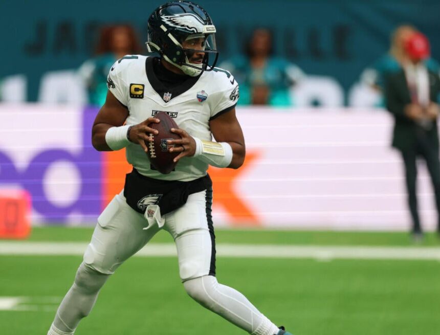 Week 6 Fantasy Football injuries: Jalen Hurts out, TreyVeyon Henderson ‘good to go’ and A.J. Brown is back
